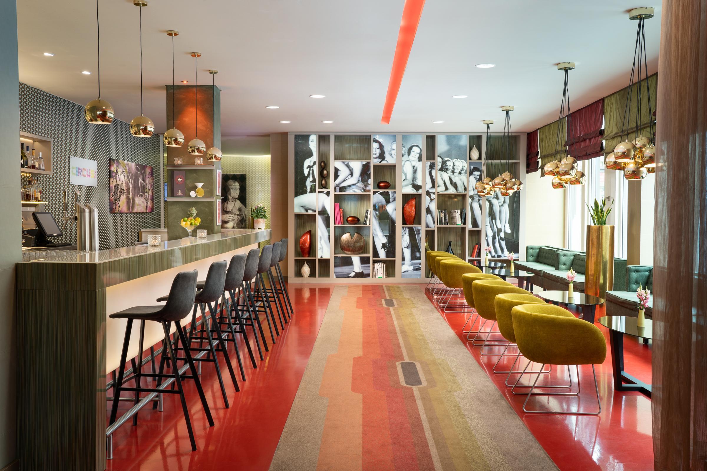 柏林米特莱昂纳多酒店 外观 照片 The bar at the hotel