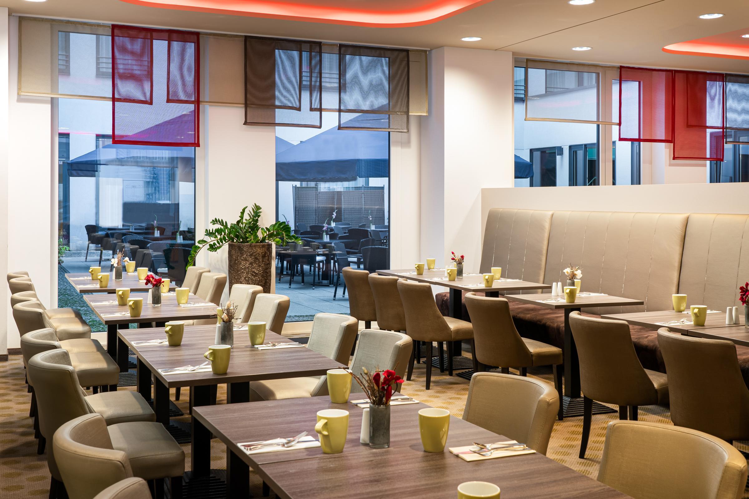 柏林米特莱昂纳多酒店 外观 照片 Breakfast buffet at the hotel